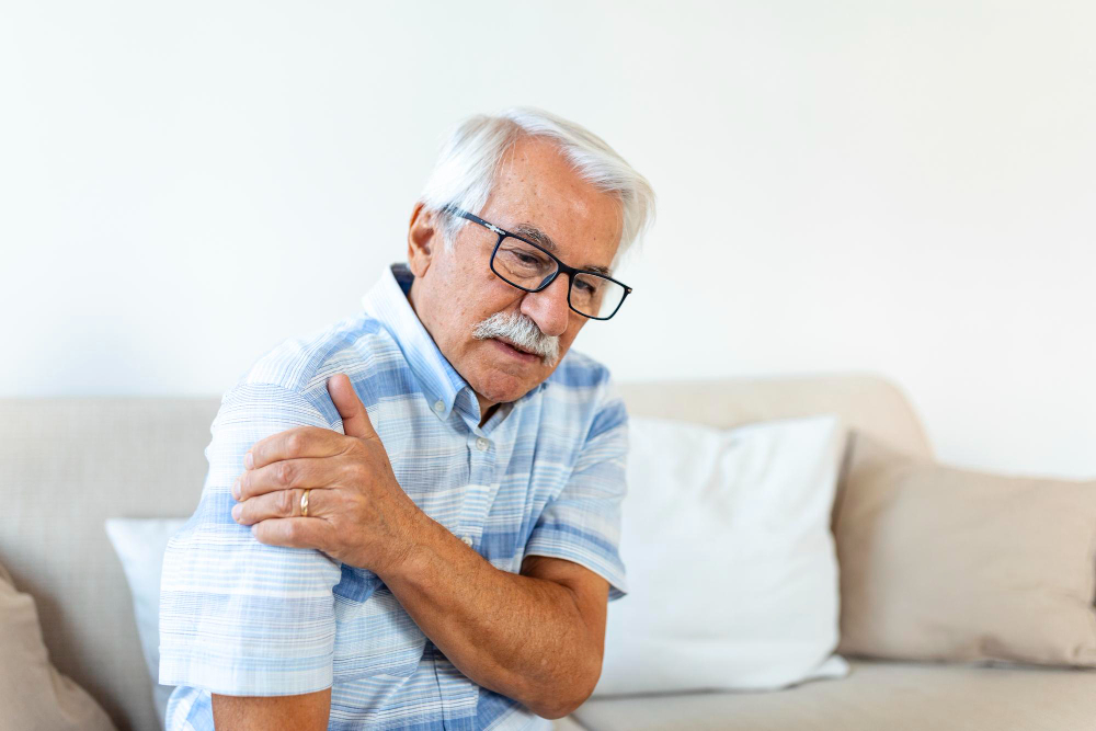 Understanding Knee Osteoarthritis: Causes, Symptoms, and ManagementUnderstanding Knee Osteoarthritis: Causes, Symptoms, and Management